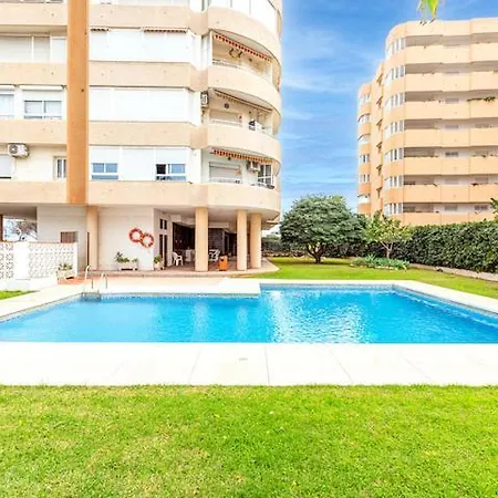 1ste Line Sunset Apartment
